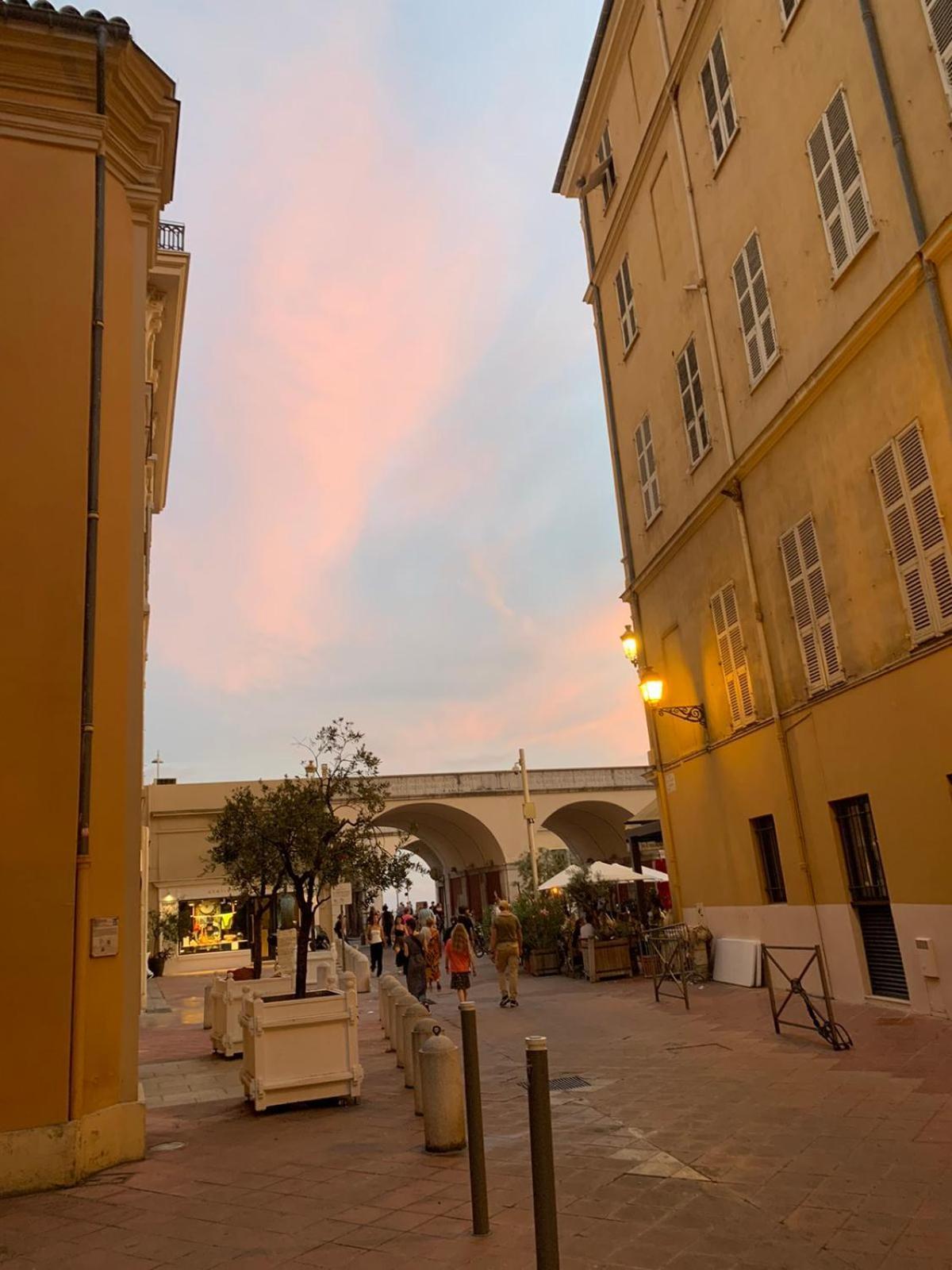 Apartment 33 On The Old Historic Senate Square Nice Exterior foto