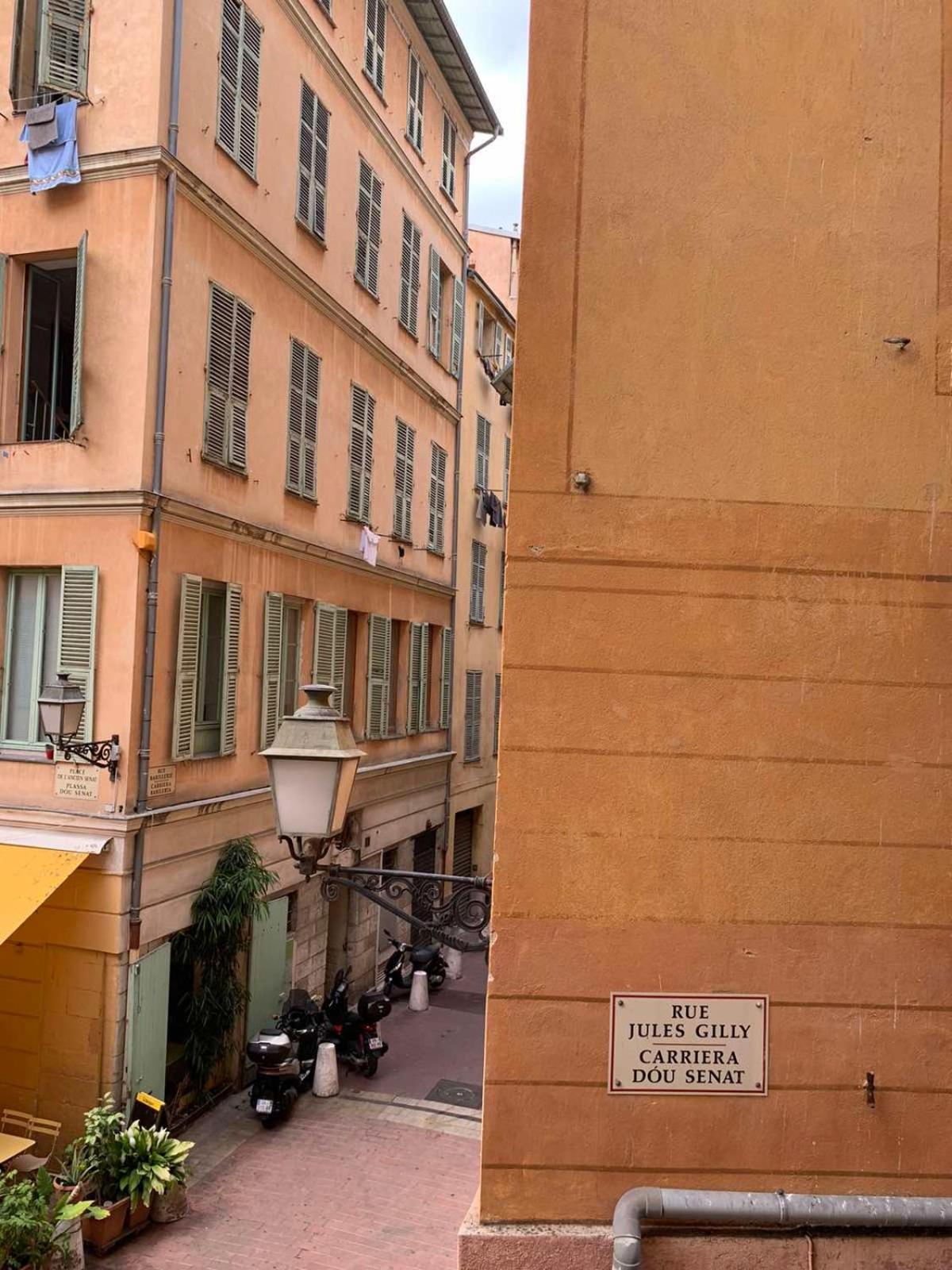 Apartment 33 On The Old Historic Senate Square Nice Exterior foto
